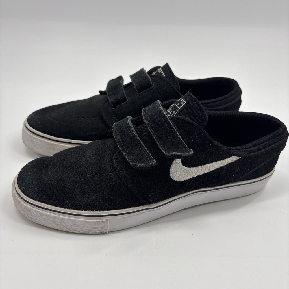 Nike Sb Black & White Stefan Janoski Trainers Boys 6.5 Youth Hook & Loop Closure